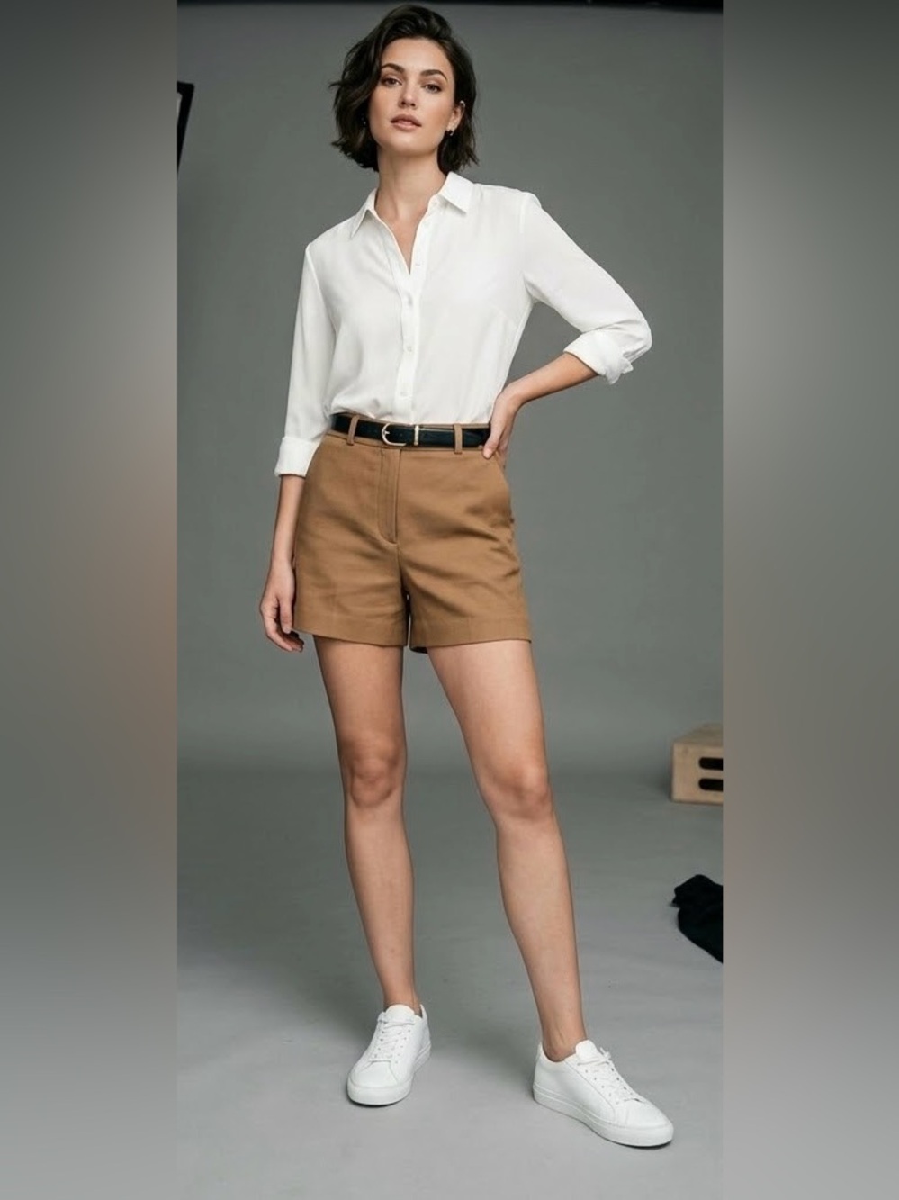 Babaton (Aritzia) Tailored Wool Blend Shorts- Camel- Size 2- MSRP $110